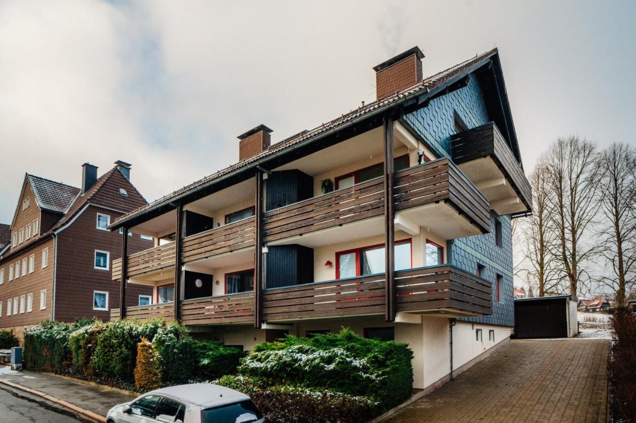 Grosse Wohnung - Kamin - Balkon - Boxspringbett - Skiwiese เบราน์ลาเกอ ภายนอก รูปภาพ